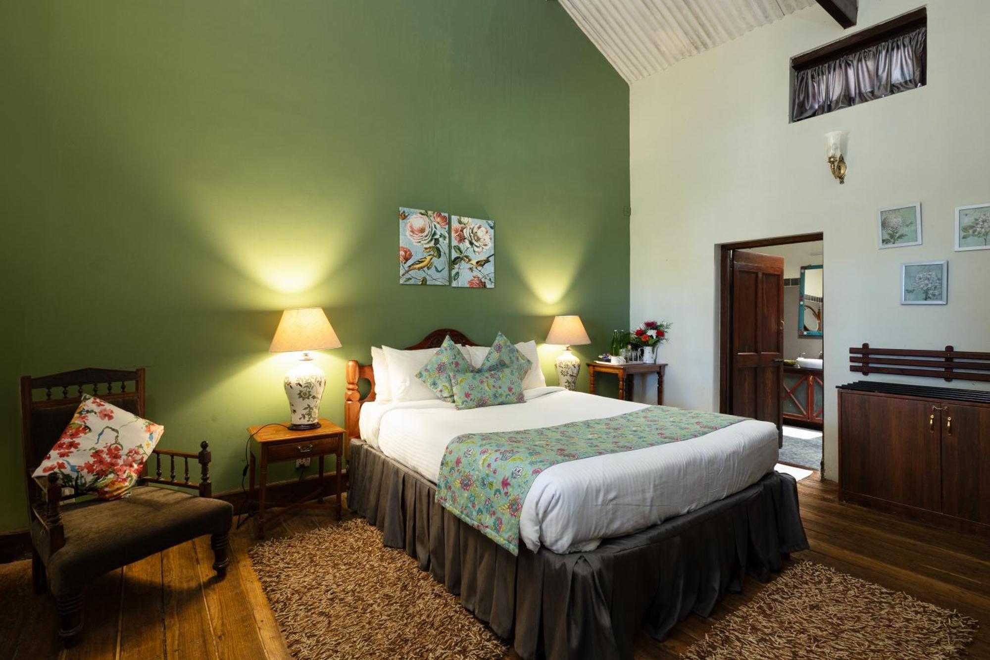 King'S Cliff Hotel Ооти Екстериор снимка